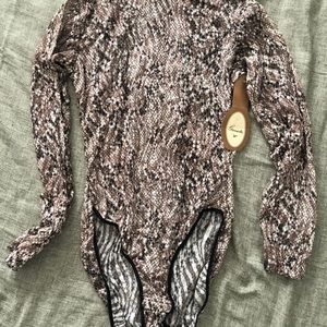 Lacy Sheer Vintage Gaviota Animal Print Long Sleeve Bodysuit Size L NWT